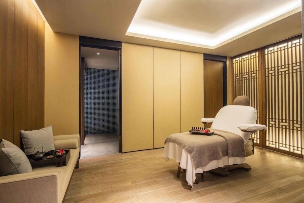 Ahn Luh Zhu Jia Jiao Hotel Shanghai Exterior photo