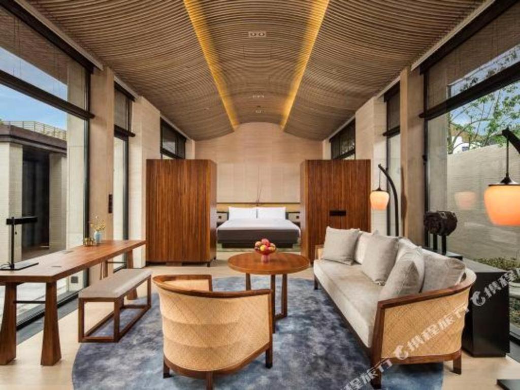 Ahn Luh Zhu Jia Jiao Hotel Shanghai Exterior photo